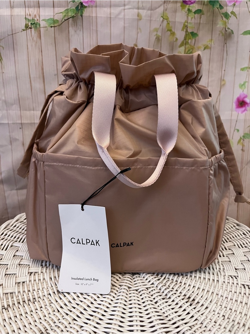 Calpak Insulated Lunch Bag - Picture 4 of 16